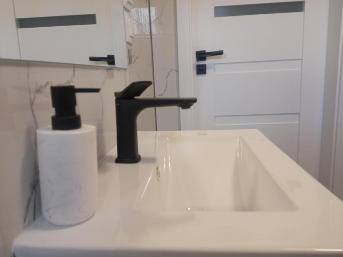 Apartament Wolnosci Jelenia Góra Buitenkant foto